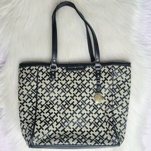 Tommy Hilfiger Signature Jacquard Tote Bag Purse